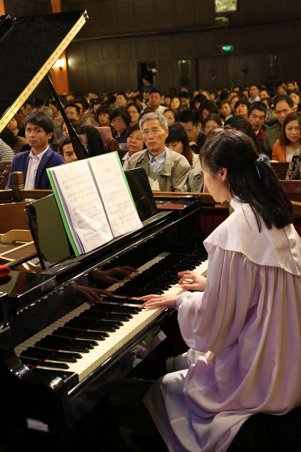 ������ѧԺʥ��ϵʦ���ڹ�������þ������ֳ��